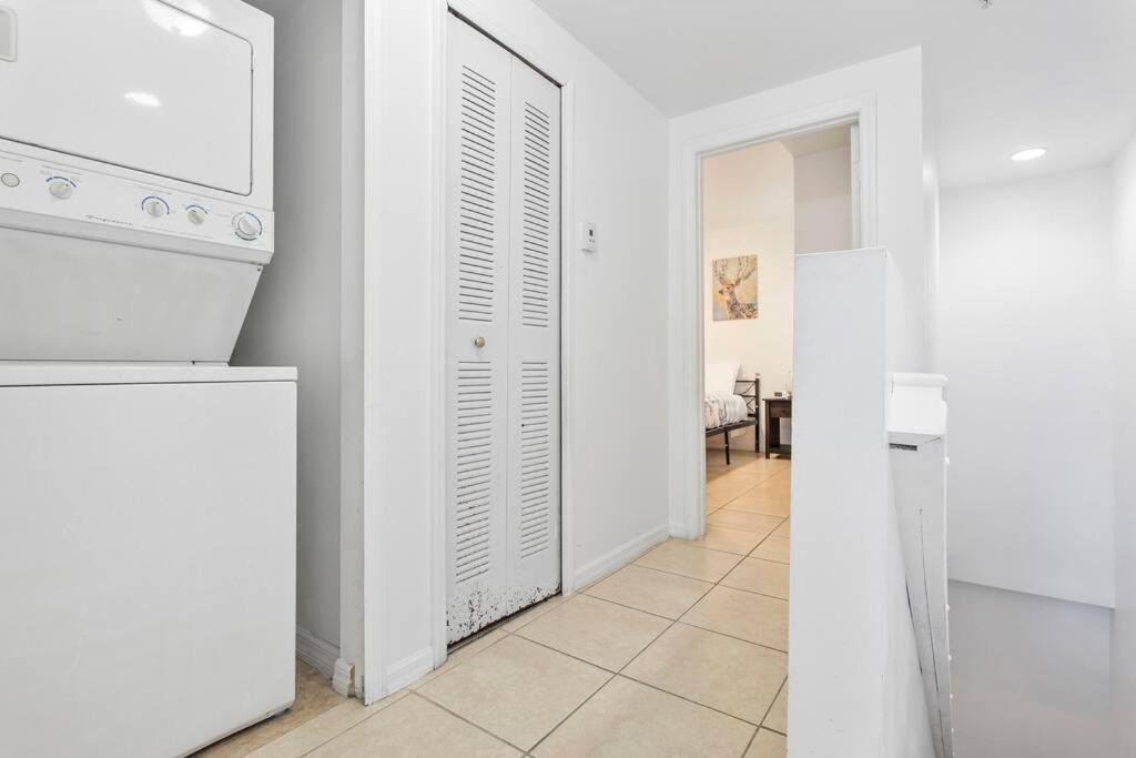 2/2 10 Minutes To Airport And 15 Minutes To Beach Miami Luaran gambar